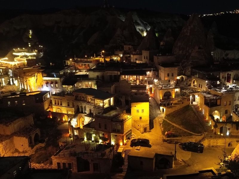 <p>Tour Cappadocia</p>